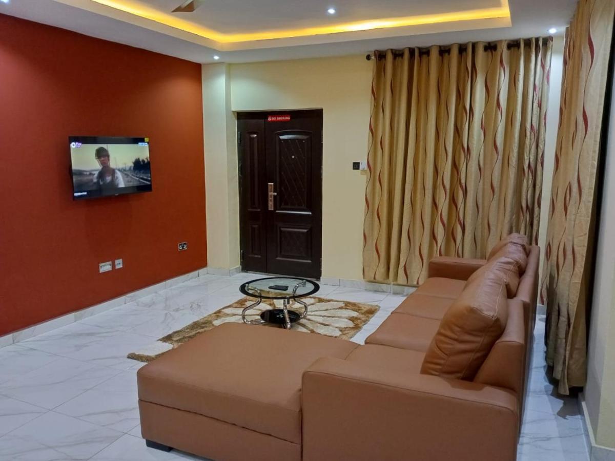 Washington Court Furnished Apartments Kwashieman Ngoại thất bức ảnh
