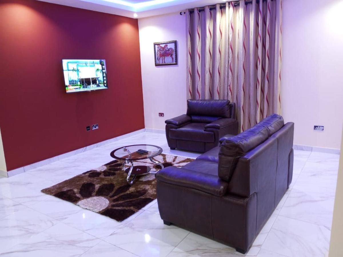 Washington Court Furnished Apartments Kwashieman Ngoại thất bức ảnh