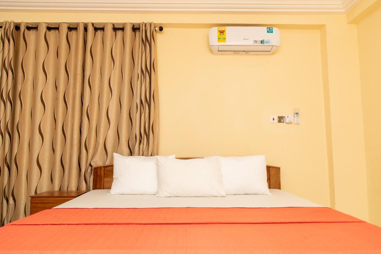 Washington Court Furnished Apartments Kwashieman Ngoại thất bức ảnh