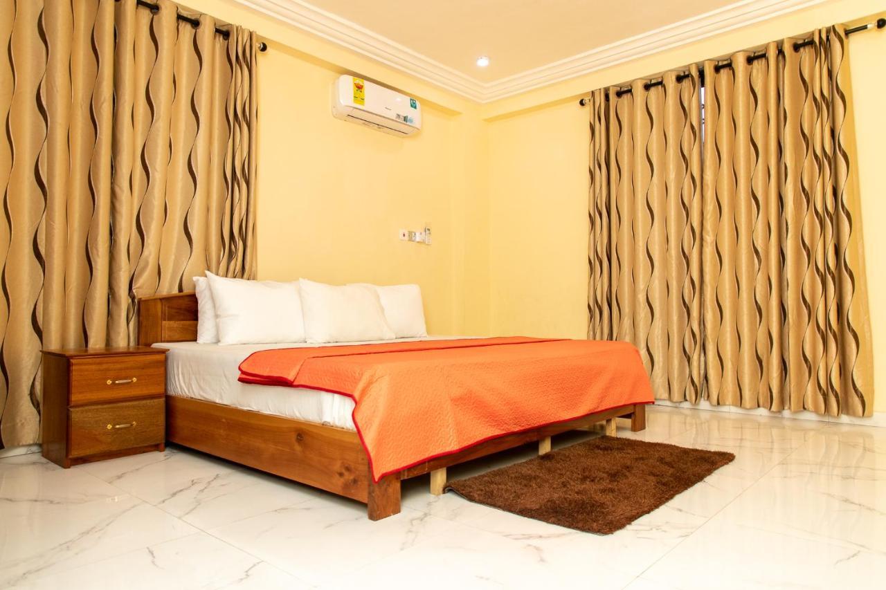 Washington Court Furnished Apartments Kwashieman Ngoại thất bức ảnh